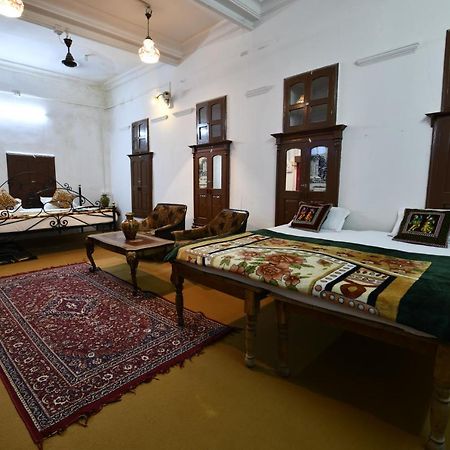 Jaswant Bhawan Home Stay Джодпур Екстериор снимка